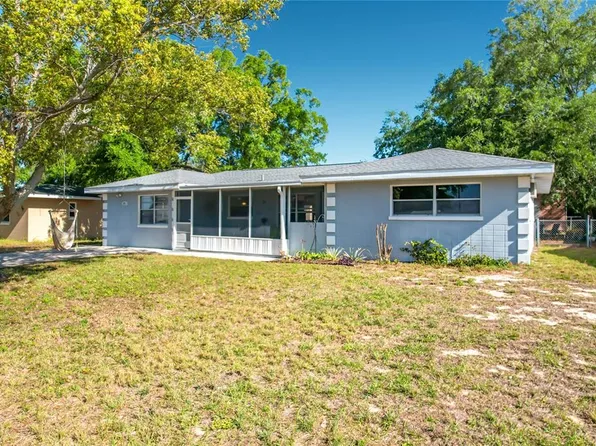 831 Hillside Ave, Lake Wales, FL 33853
