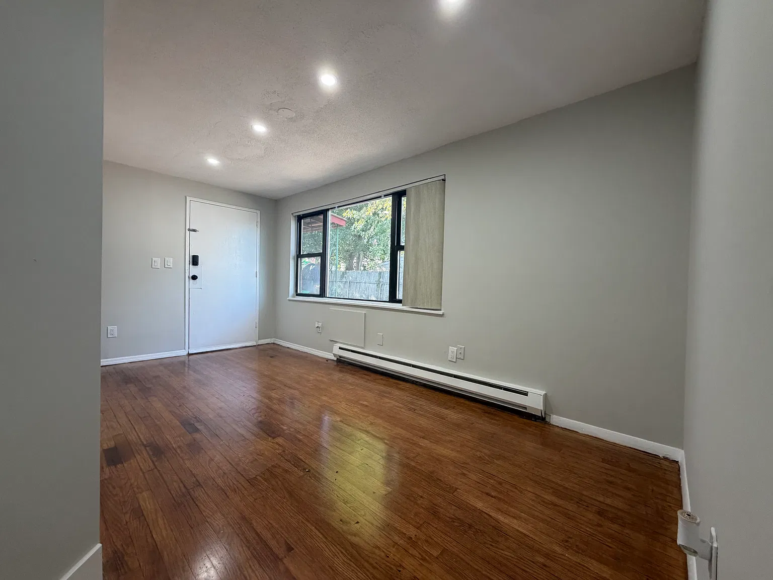 1 bed, $1,585 — Photo 3