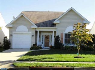 39 Country Ln, Columbus, NJ 08022