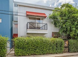 905 Robin St, Houston, TX 77019