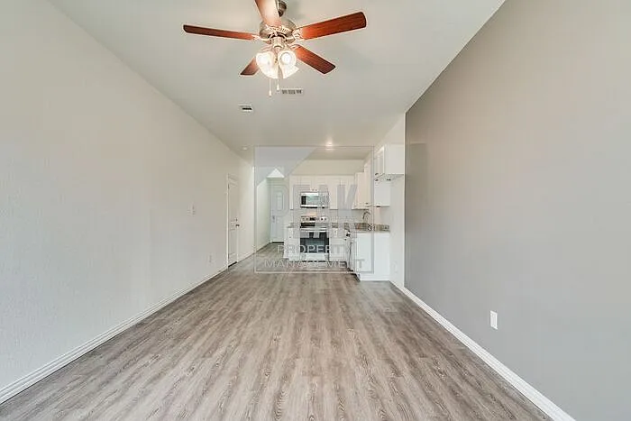 3220 S Cherry Ln — Photo 9