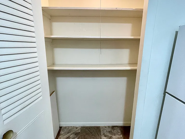 3410 Pennsylvania Ave #7 — Photo 3