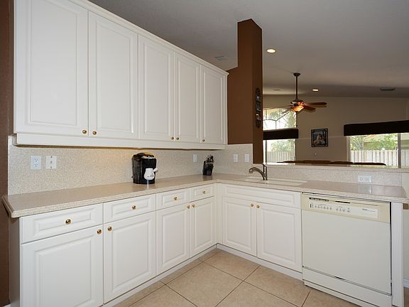 3rd image of 14208 NW 19th St