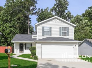 855 Plumbridge Ct, Lithonia, GA 30058
