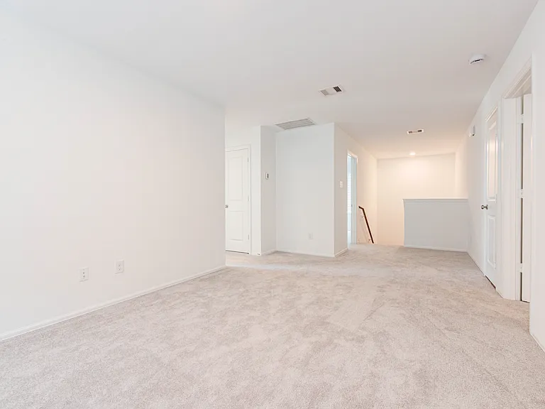 1496 Twilight Green Dr — Photo 5