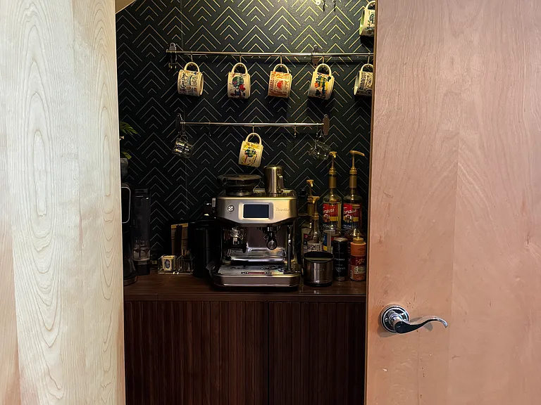 126 W Pike St #4 — Photo 15