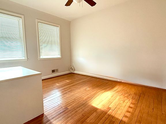 5th image of 1717 Northview Rd