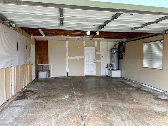 5th image of 1700 W Mulberry Avenue