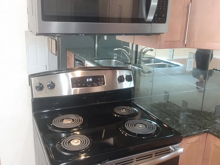 1512 Gold Ave SE #E — Photo 10