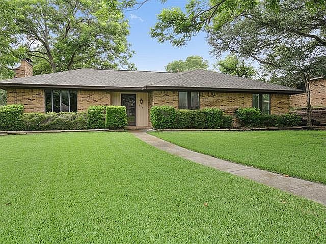 1st image of 510 Shoretrail Dr