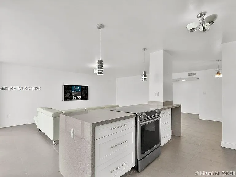 18041 Biscayne Blvd #801 — Photo 7