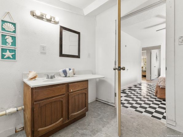 san-antonio-texas-26257780 picture