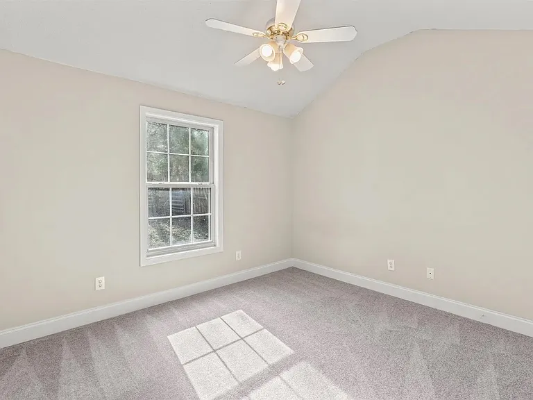 1844 D Ave — Photo 8