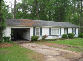 105 Victoria Dr, Hattiesburg, MS 39402