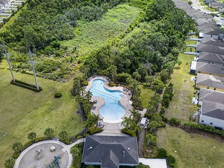 4042 Wayfarer Way — Photo 48