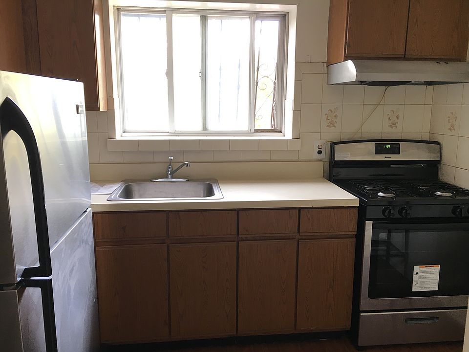 1st image of 144 Hopkins St #2