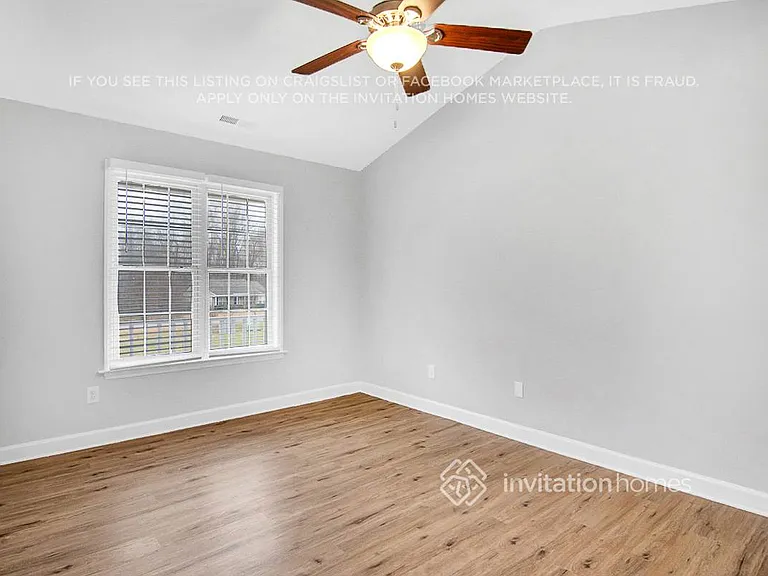 114 Hunter Ln — Photo 11