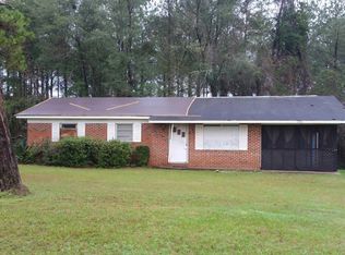 3050 Old U South Rd, Marianna, FL 32446