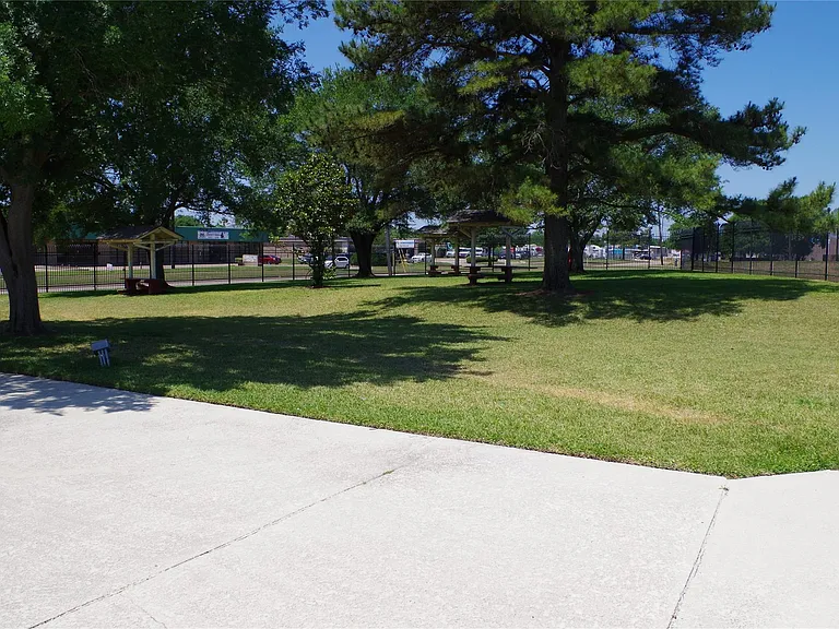 4407 Kevinkay Dr — Photo 22