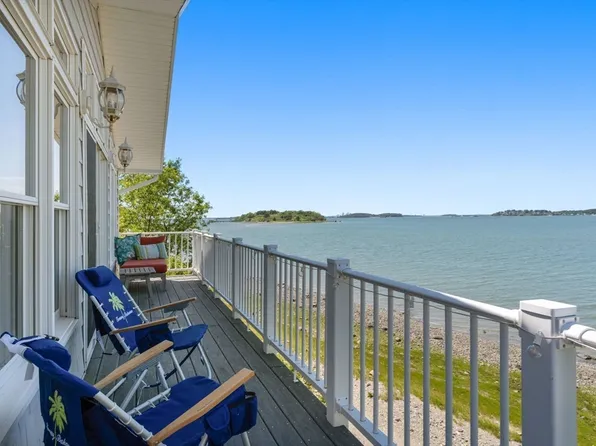 78 Clifton Ave, Hull, MA 02045