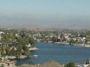 40 Vill Millano, Lake Elsinore, CA 92532