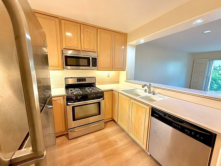 408 Por La Mar Cir — Photo 6