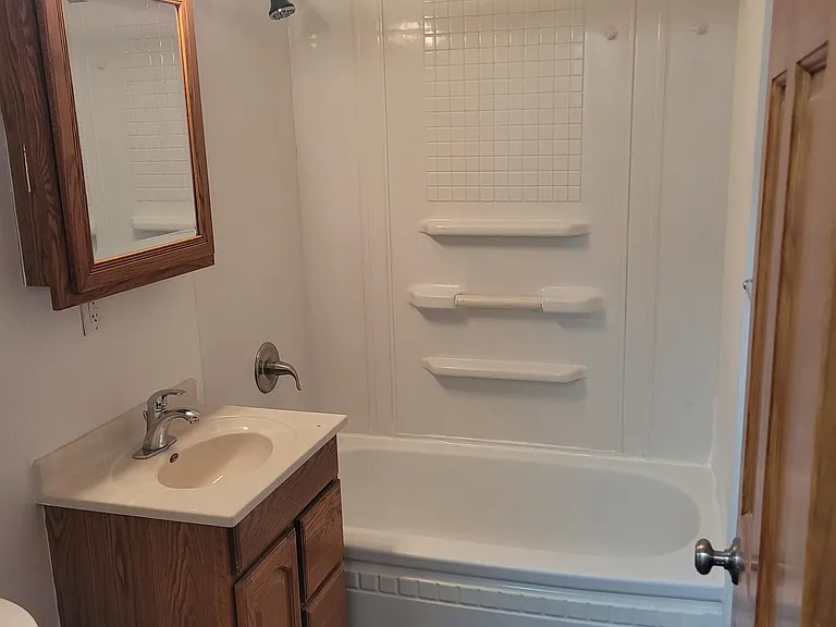 324 N Fair St — Photo 6
