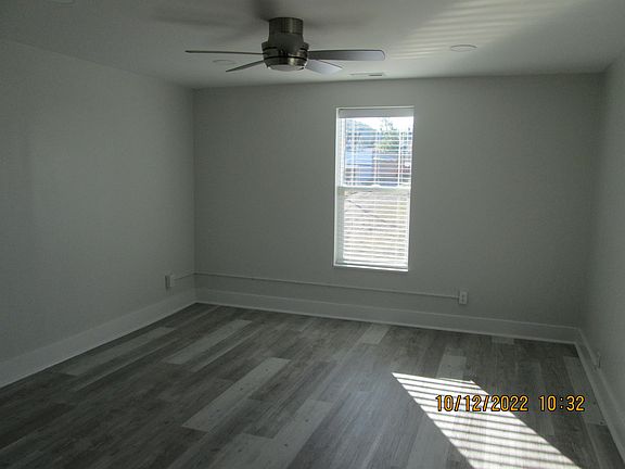 5th image of 415 W 2nd St #3