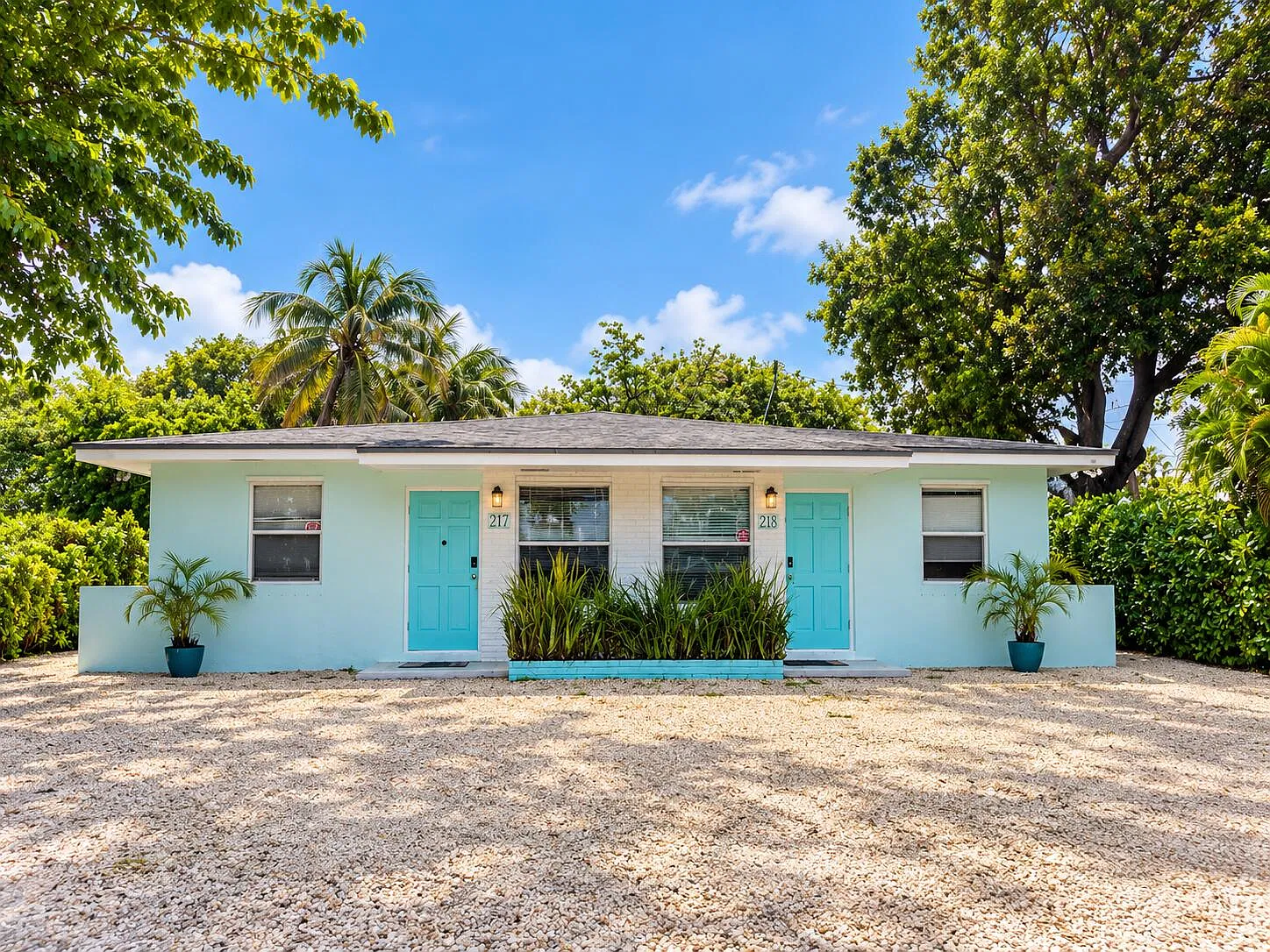 1 bed, 1.0 bath, $2,000 — Photo 2