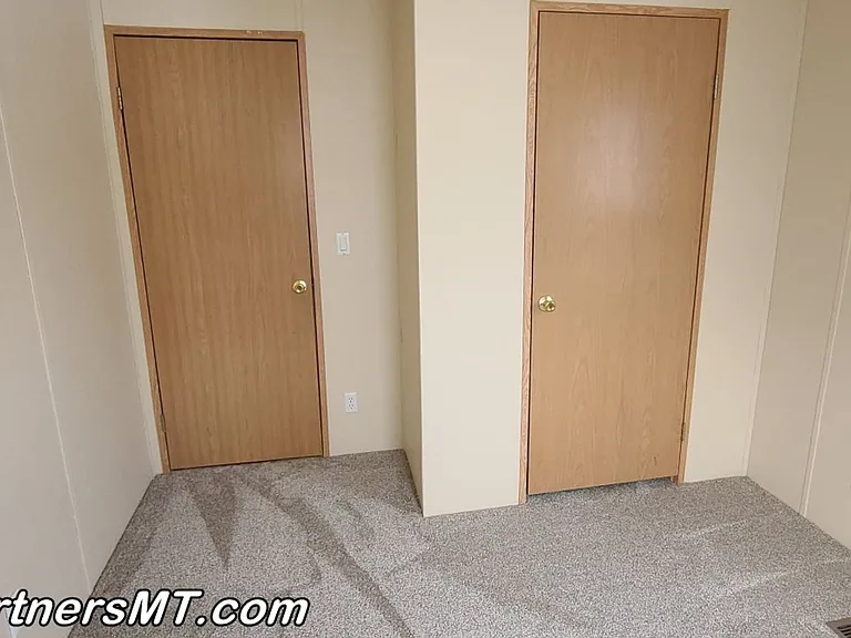 115 Sunlight Ave — Photo 8