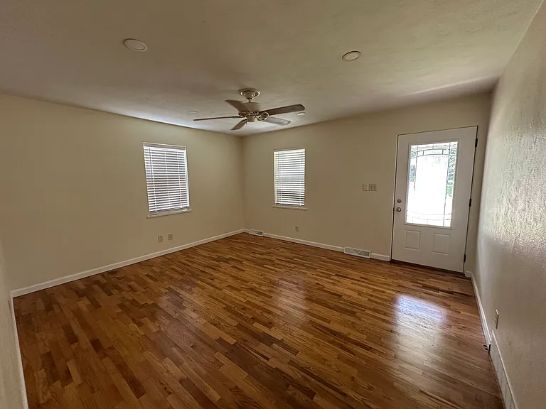 2523 Masters Dr — Photo 3