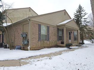 3037 Forest Creek Ct, Ann Arbor, MI 48108