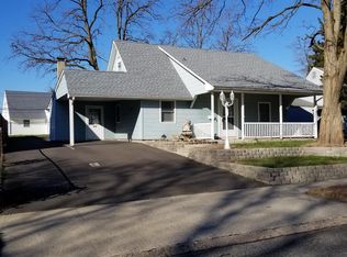 71 Ruby Ln, Levittown, PA 19055