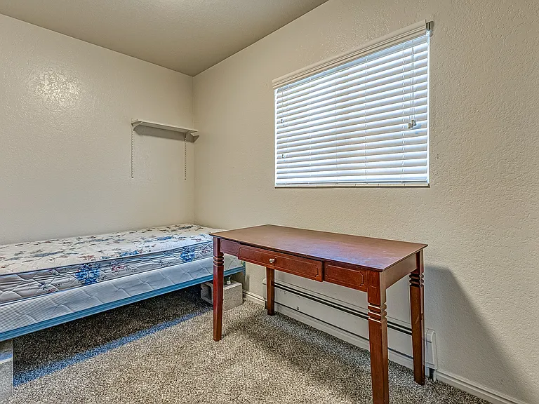 553 N 700 E #2 — Photo 13