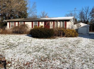 15628 W Akron Canfield Rd, Berlin Center, OH 44401