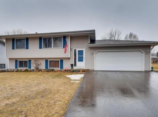 6471 Lancaster Ln N, Maple Grove, MN 55369