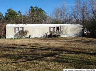 72 River Ridge Rd, Byhalia, MS 38611