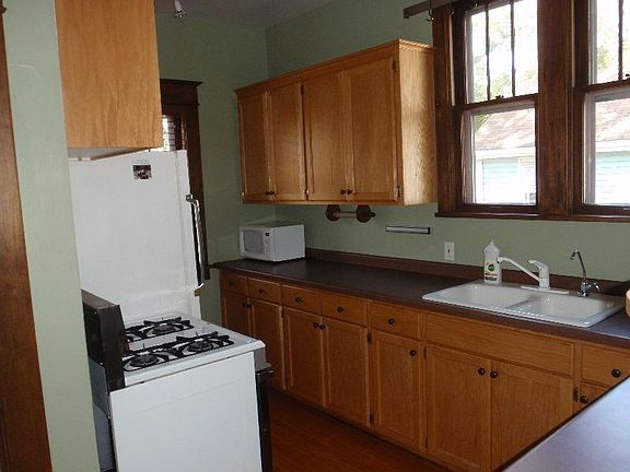 5th image of 3636 Colfax Ave S