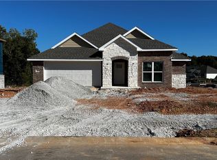 2607 Roe Deer St, Springdale, AR 72762