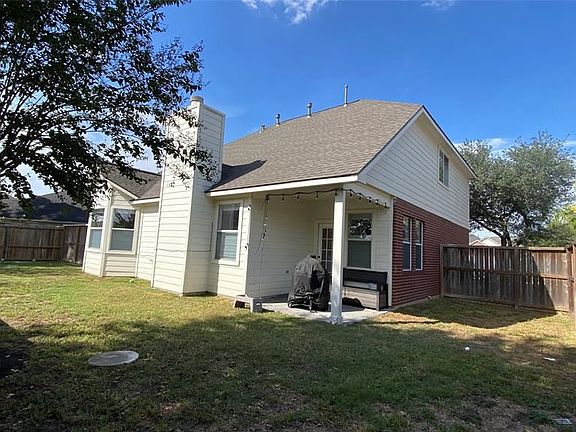 5th image of 19511 Briarsedge Ct