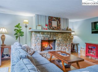 149 Slope View Rd #A-3, Sugar Mountain, NC 28604