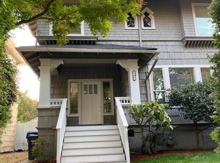 746 Broadway E, Seattle, WA 98102