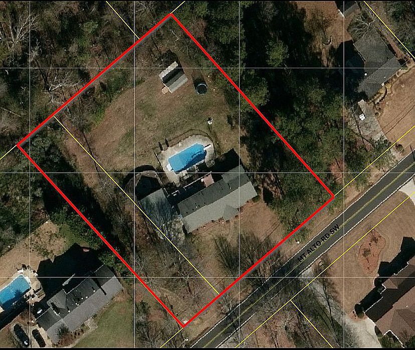 2nd image of 320 Mount Alto Rd NW