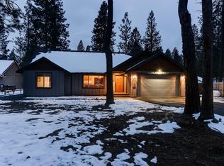 19047 SW Pumice Butte Rd, Bend, OR 97702