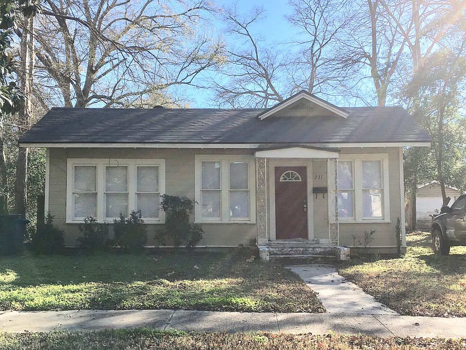1st image of 231 E Fairview St