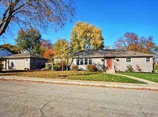 804 High St, Elgin, IL 60123