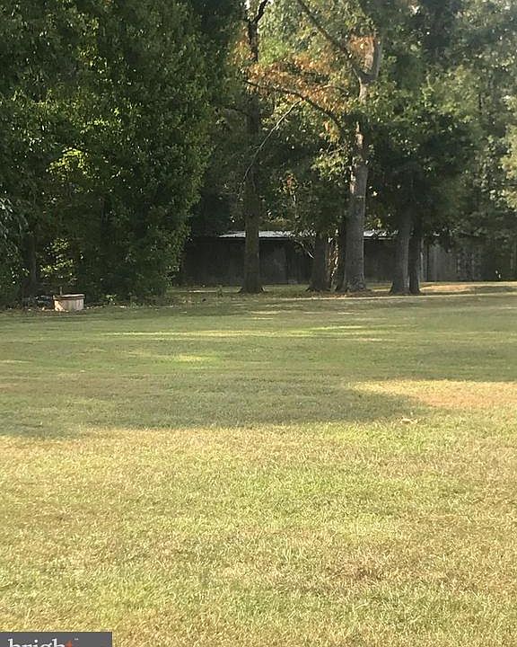 2nd image of 840 Gunnery Hill Rd