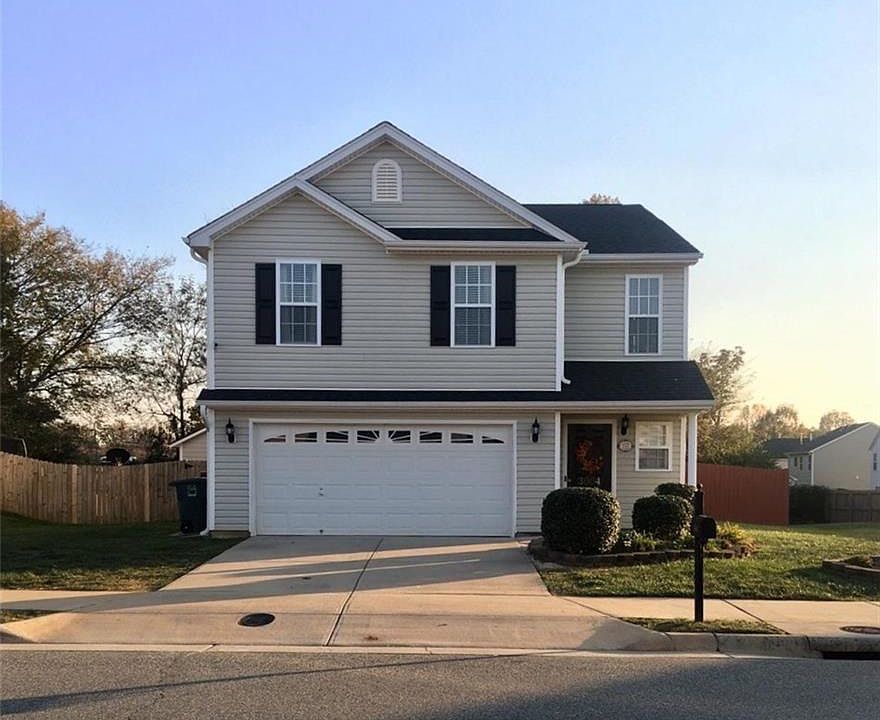 1st image of 3004 Quail Oaks Dr
