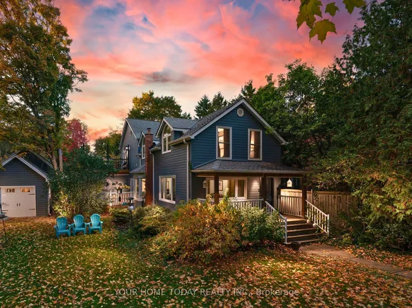 15 Queen St, Halton Hills, ON L7G 2E3