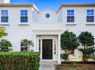 28930 Hampton Pl, Malibu, CA 90265